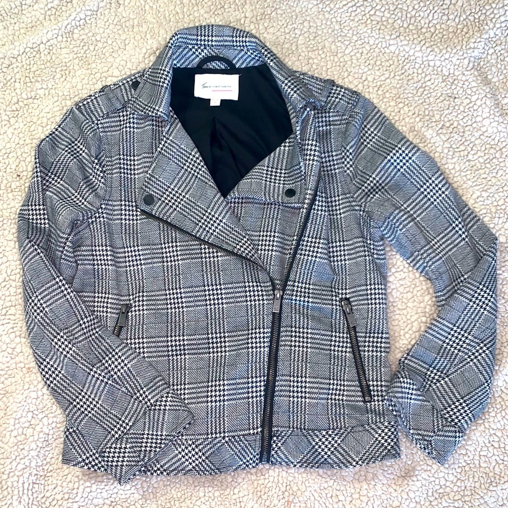 Vince Camuto plaid jacket